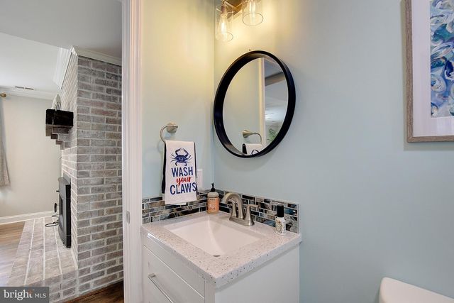 1 BUNKER, Grasonville, MD 21638