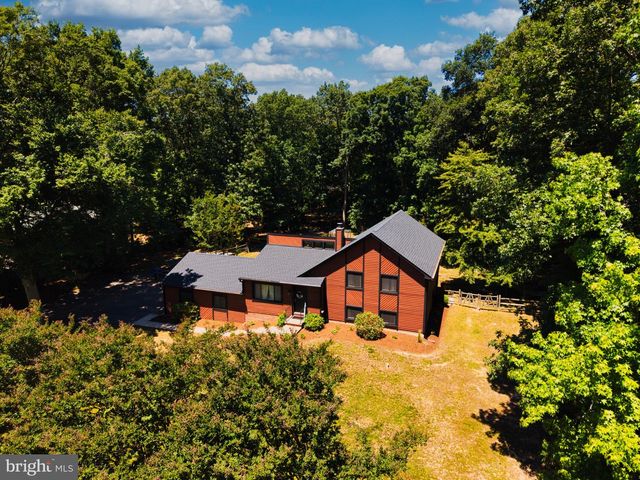 1 BUNKER, Grasonville, MD 21638