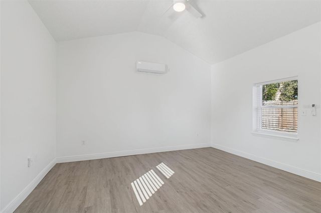 2900 49TH STREET N, St Petersburg, FL 33710