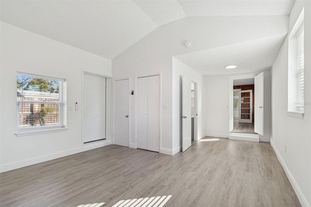 2900 49TH STREET N, St Petersburg, FL 33710