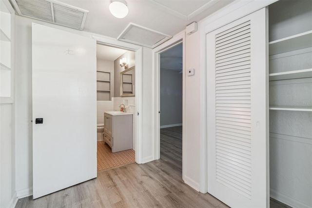 2900 49TH STREET N, St Petersburg, FL 33710