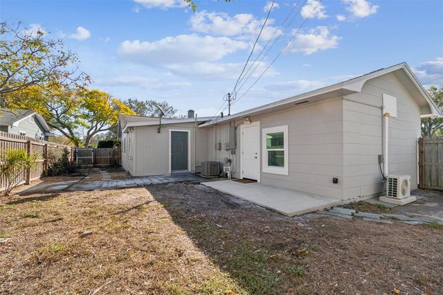 2900 49TH STREET N, St Petersburg, FL 33710