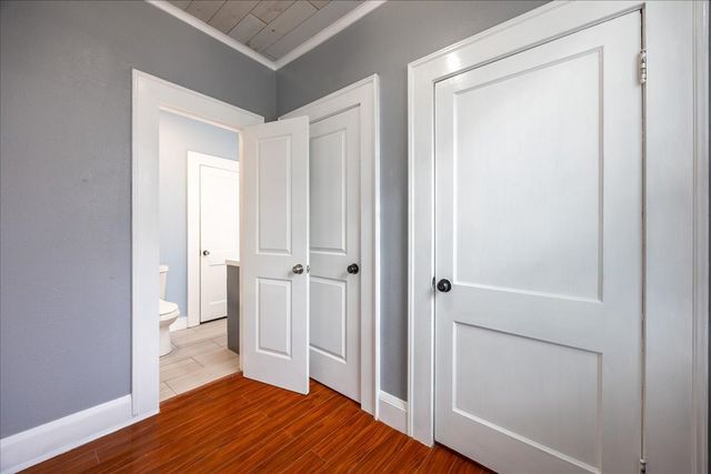 1301 W 2nd Avenue, Corsicana, TX 75110