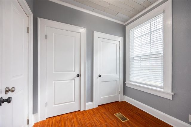 1301 W 2nd Avenue, Corsicana, TX 75110