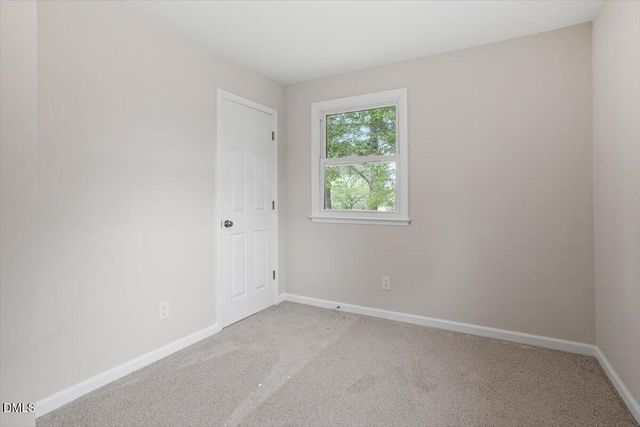 601 West Street, Selma, NC 27576