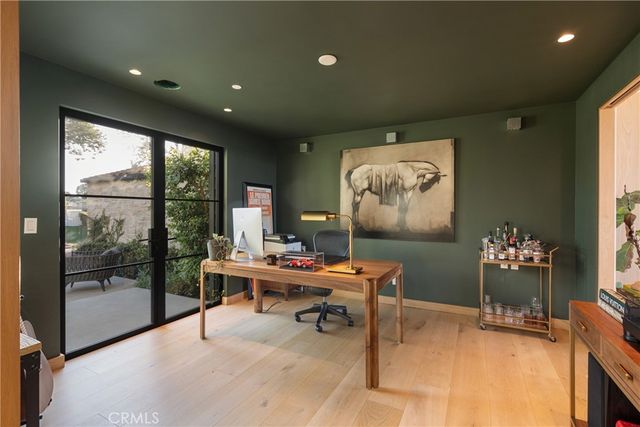 2118 Leeward, Newport Beach, CA 92660