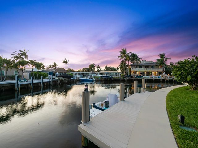 2421 NE 50th Street, Lighthouse Point, FL 33064
