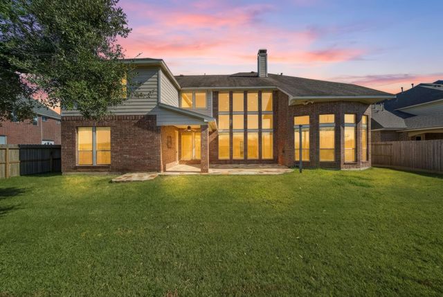 8702 Stowe Creek Lane, Missouri City, TX 77459