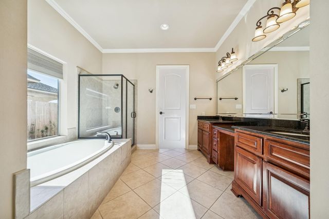 8702 Stowe Creek Lane, Missouri City, TX 77459