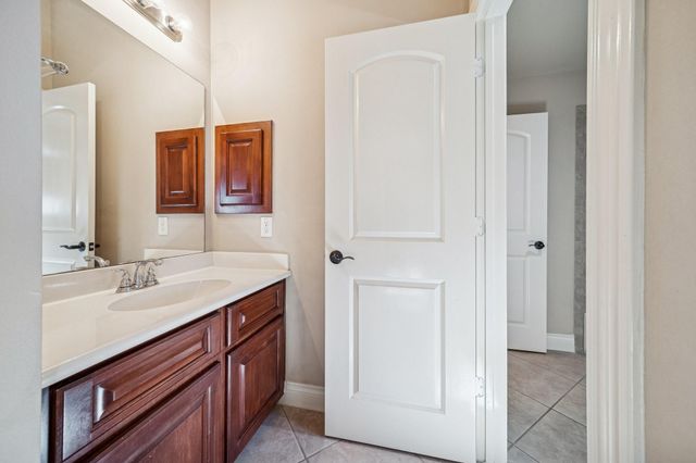 8702 Stowe Creek Lane, Missouri City, TX 77459