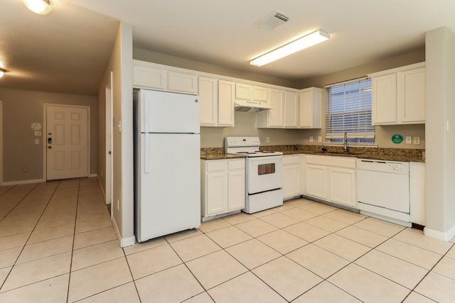 4939 N Cancun Drive, Houston, TX 77045