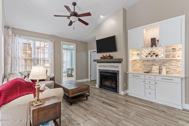 1127 Greensview Circle, Leland, NC 28451