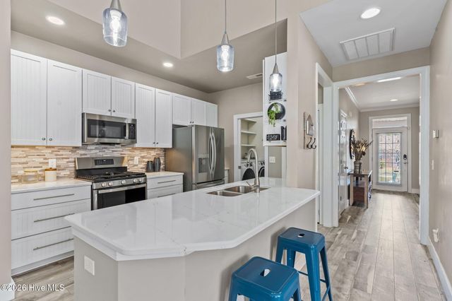 1127 Greensview Circle, Leland, NC 28451