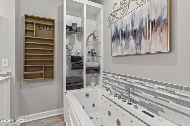 1127 Greensview Circle, Leland, NC 28451