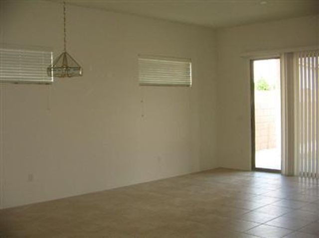 5416 N Bramble Brook Lane, Tucson, AZ 85704