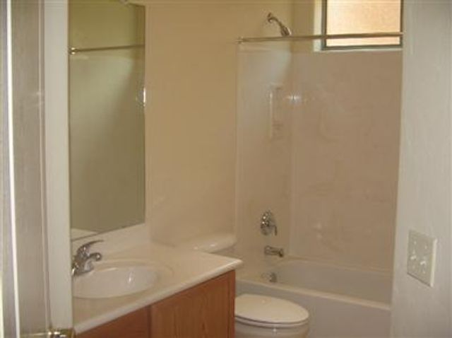 5416 N Bramble Brook Lane, Tucson, AZ 85704