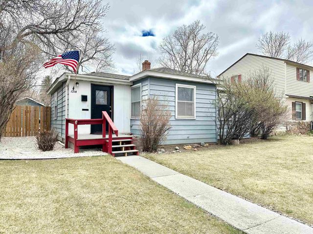 1714 Salsbury Ave, Cody, WY 82414 property photo