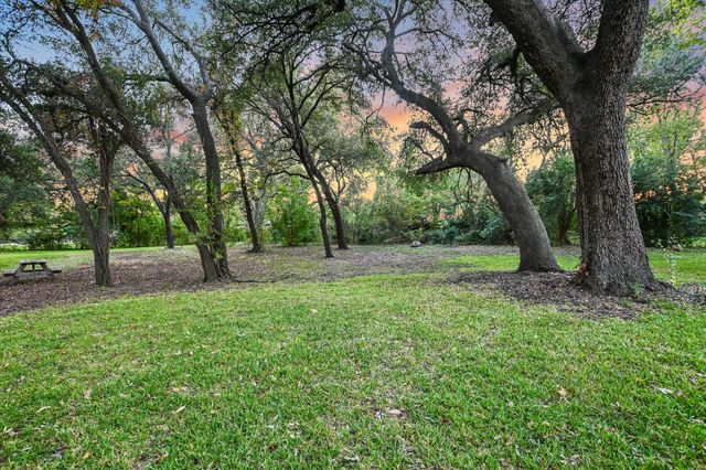 600 County Glen ST, Leander, TX 78641