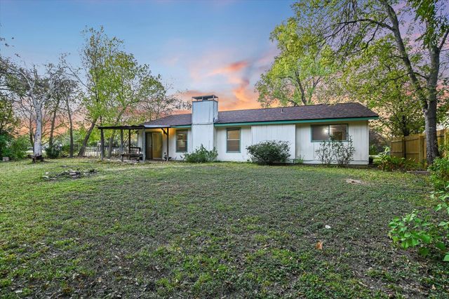 600 County Glen ST, Leander, TX 78641