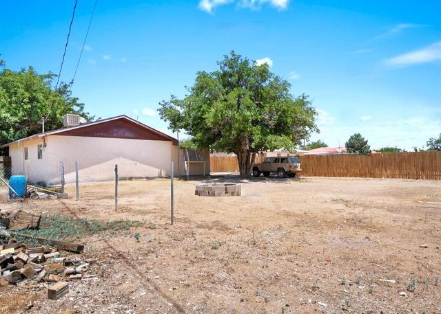 1201 W Didier Avenue, Belen, NM 87002
