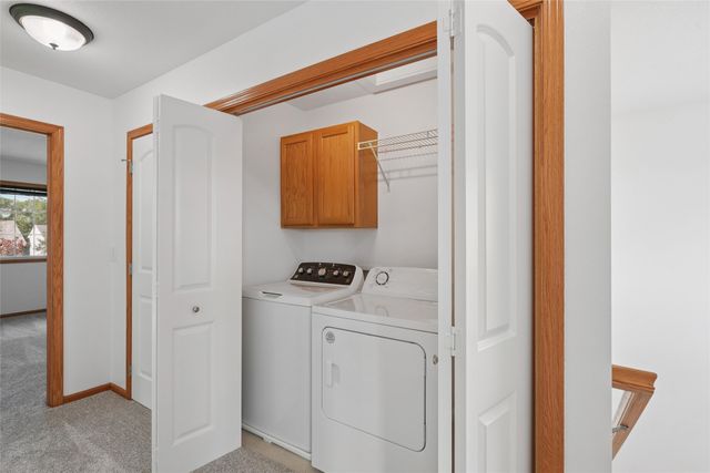 1215 S 4th Street, Indianola, IA 50125