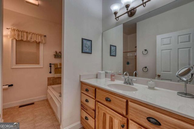 523 Sunnyside Shores, Hiawassee, GA 30546