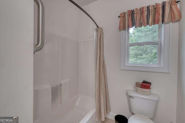 523 Sunnyside Shores, Hiawassee, GA 30546