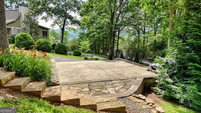 523 Sunnyside Shores, Hiawassee, GA 30546