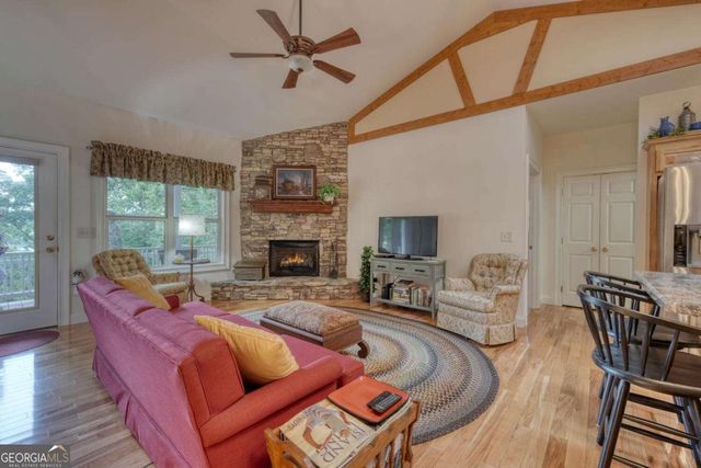 523 Sunnyside Shores, Hiawassee, GA 30546