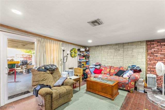 4600 Exposition Avenue, Las Vegas, NV 89102