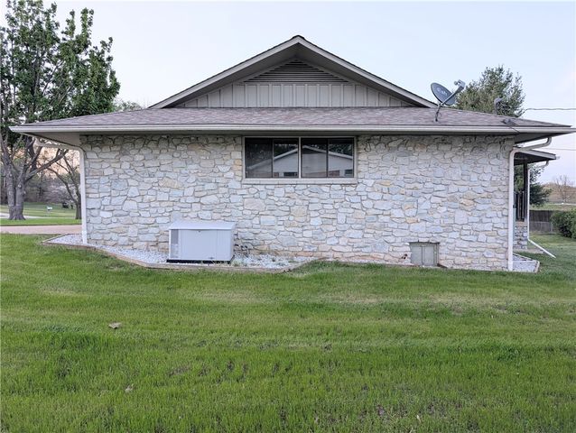 105 Wren Street, Harrison, AR 72601
