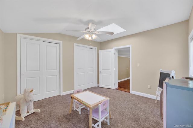 8 Aspen Way, Thornwood, NY 10594