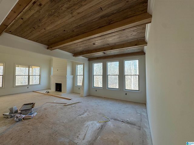 658 LIME CREEK WAY, Chelsea, AL 35043