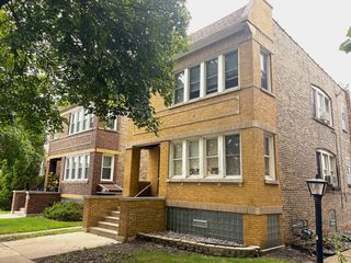 1909 Wesley Avenue, Berwyn, IL 60402