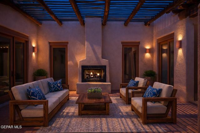 1240 CALLE LAGO Drive, El Paso, TX 79912