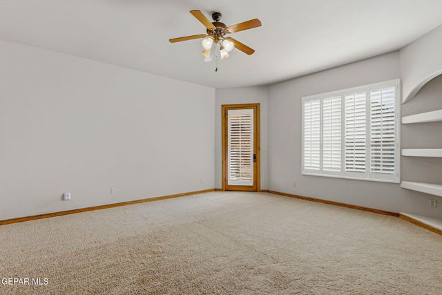 1240 CALLE LAGO Drive, El Paso, TX 79912