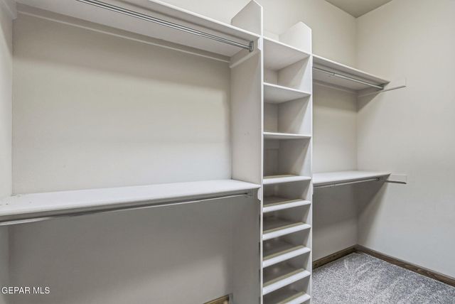 1240 CALLE LAGO Drive, El Paso, TX 79912