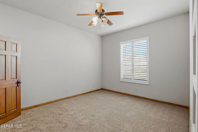 1240 CALLE LAGO Drive, El Paso, TX 79912