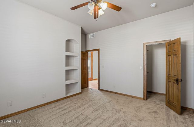 1240 CALLE LAGO Drive, El Paso, TX 79912