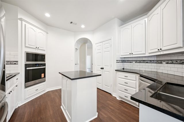7701 Fern Hill Lane, Rowlett, TX 75089