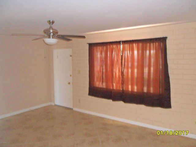 11363 N 113th Avenue, Youngtown, AZ 85363