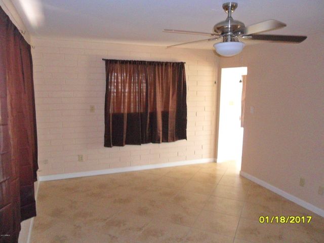11363 N 113th Avenue, Youngtown, AZ 85363