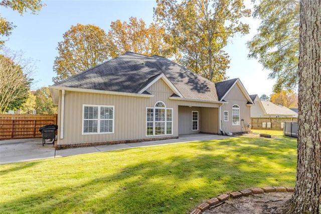 51 Ashley Oaks Trail, Rome, GA 30165