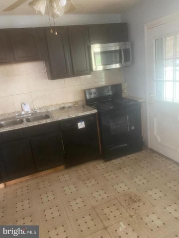 6610 ARLENE DR, Capitol Heights, MD 20743