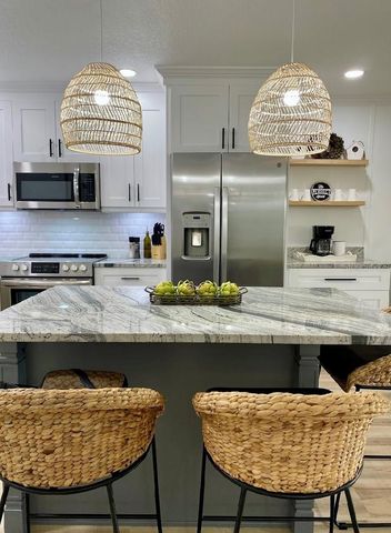 646 YARDARM DRIVE 23, Apollo Beach, FL 33572