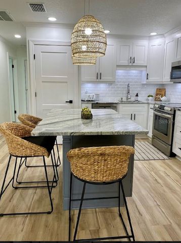 646 YARDARM DRIVE 23, Apollo Beach, FL 33572