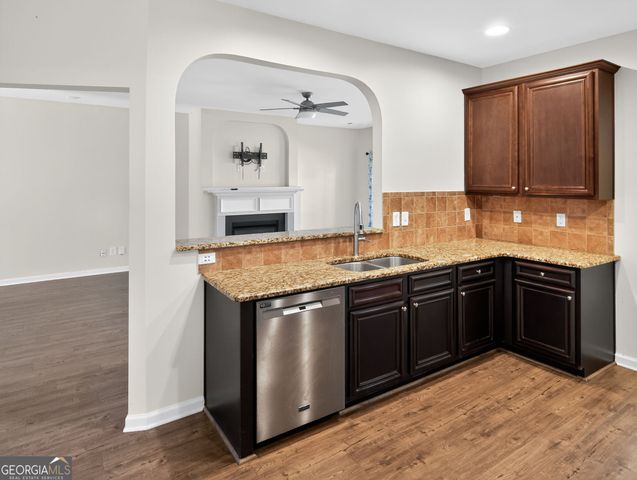 57 Matador Way, Newnan, GA 30263