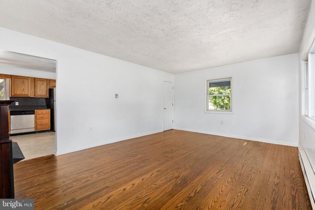 58 SOUTH ST, Kearneysville, WV 25430