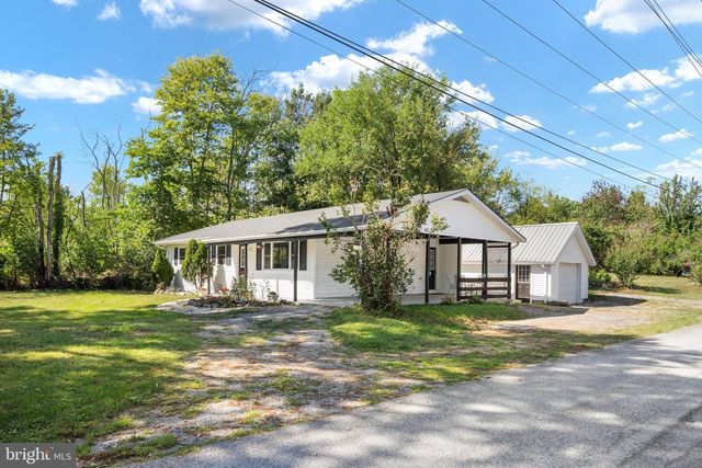 58 SOUTH ST, Kearneysville, WV 25430