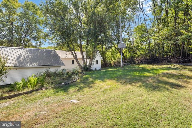 58 SOUTH ST, Kearneysville, WV 25430